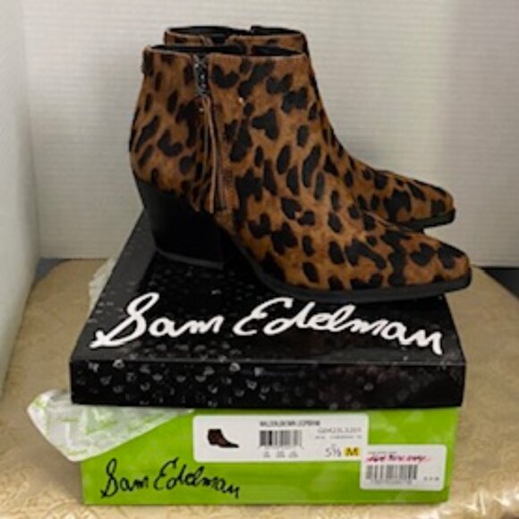 Women's Booties - Picture 1 of 5